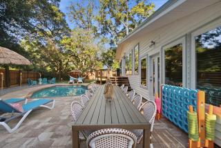 Fort Walton Fun Pool Hot Tub Games Firepit - 2