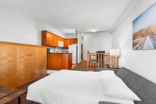 Alpenglow Lodge Large Studio with Dedicated Work Space by MVA - 4
