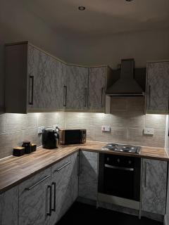 Cozy Modern Apartment - 1