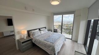 Free Parking Entire condo in Dawntown Doral - 4