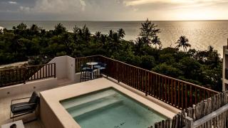 Oceanview Penthouse w Private Pool - 0