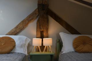 Jungle Chic Apartment 1 - BeMyHost - 8