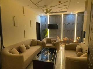 Modern and Cozy 1BHK Apartment Prime Location - 0