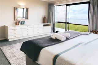 Parawai Lakehouse Sanctuary - 1