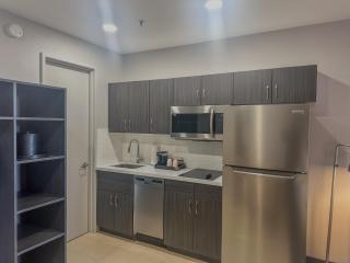 Clarion Pointe - 7