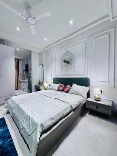 Alora Suite - 5