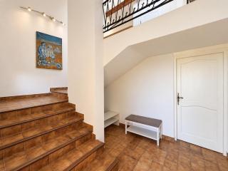 Villa 14 pers, piscine privée, jeux, vue et calme - 1