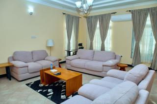 FAD Home & Apartments - 4