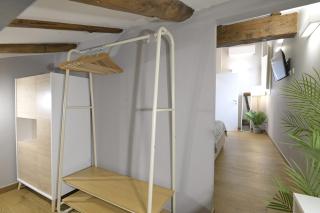 Jungle Chic Apartment 2 - BeMyHost - 1