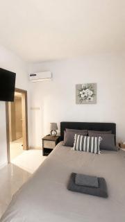 Paphos getaway - 1
