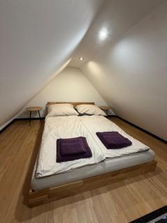 PlesseLounge 2 - 3