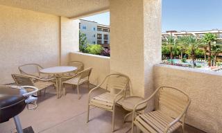 Boulevard 1BR Apartment with Resort Access - 7
