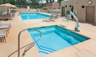 Taos 2BR Apartment with Resort Access - 2