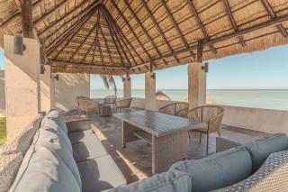 Cuzamil, gran casa frente al mar - 6