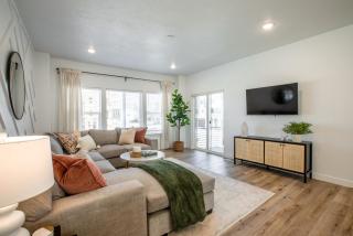 American Fork Home | Canyon + Family + Office - 0