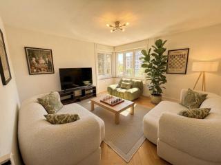 Chess Suite Zurich - 4
