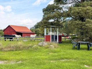 4 person holiday home in Mörlunda - 1
