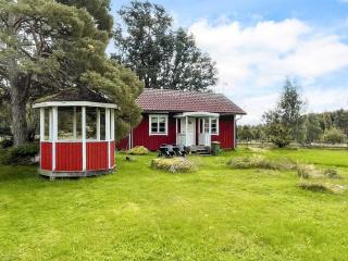 4 person holiday home in Mörlunda - 3