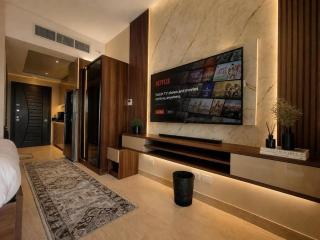 Aldau Heights stylish studio sea and view - 5