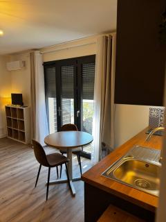 Appart'Hôtel Pont de Beauvoisin AKUA TERRA - 5