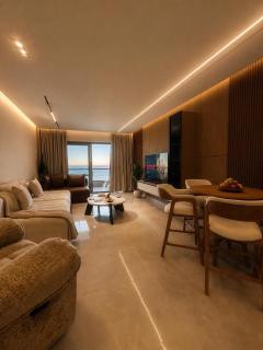 The view unique luxury apartment - 8