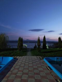 Sevan Breeze Resort - 4