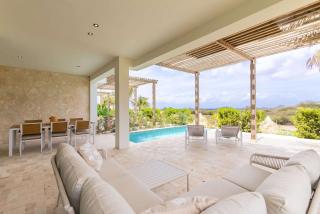 Solara - Luxury 3-Bedroom Home with Private Pool - 0