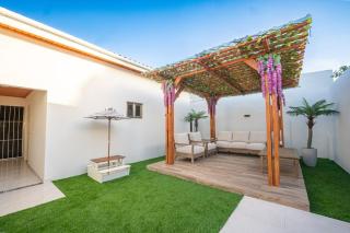 Arublenchi Villa-Luxurious 6BR-4BTH-pool-sleeps 13 - 4