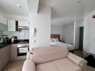 Hermoso Depa estudio, Netflix, wifi, piscina en magdalena del mar - Lima - 2