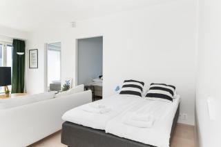 Bright two bedroom with sauna and balcony Kalevankatu - 3