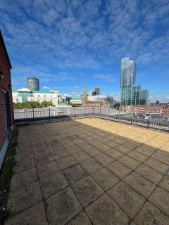 Birmingham City Cente - Penthouse Balcony Views - 3