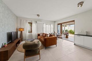 J&M Trupial - Stylish Caribbean Stay in Vredenberg - 8