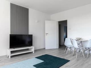 Quadratum Apartment by Noclegi Renters - 6