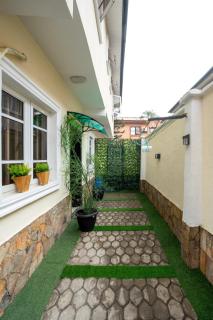 Cozy 1BD With 247 Power And Near Airport - 2