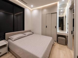 Meridian Apartment - 9