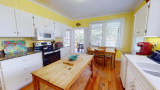 Old Magnolia House by Tybee Vacation Rentals - 3
