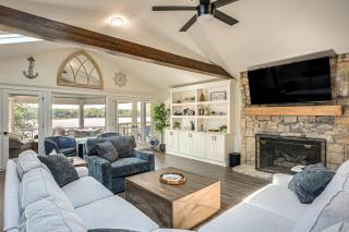 Waterfront Vacation Rental Near Louisville! - Prospect - 9