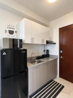 Condo ni Lily at Casa Mira Towers, Guadalupe, Cebu - 2