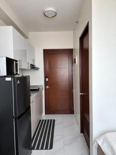 Condo ni Lily at Casa Mira Towers, Guadalupe, Cebu - 3