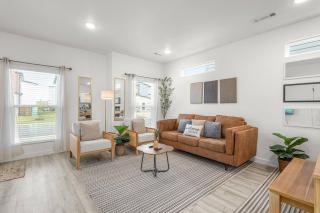 Modern Bentonville Home 3BR + Office - 5