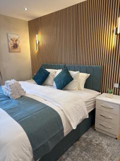 Central and Stylish 3-Bed Cambridge Home - 7