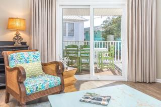 Coastal Breezes - 4
