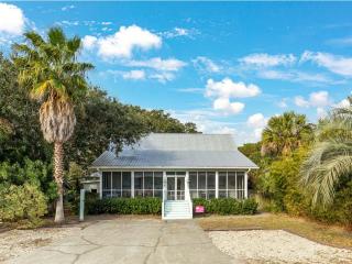 Live Oaks Cottage - 0