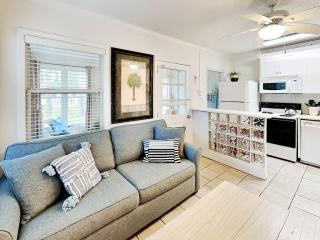 Captains Quarters B - 4