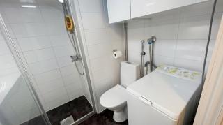 Cozy 2BR Near Sello Mall - Tram, Train & Market - 4