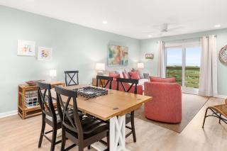 Lighthouse Point 18C - 2