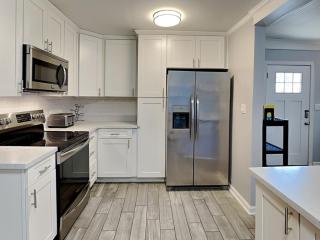 Horsepen Creek Cottage - 2