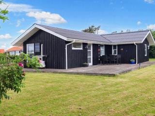 6 person holiday home in Løkken-By Traum - 8