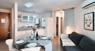 Nueva Córdoba - Piso 10 con vistas - Piscina en terraza - Seguridad 24Hs - 4