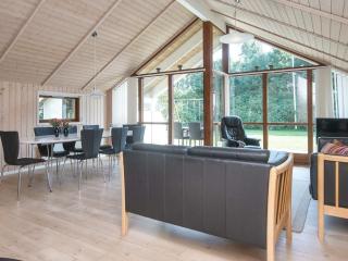 5 star holiday home in Ulfborg - 6